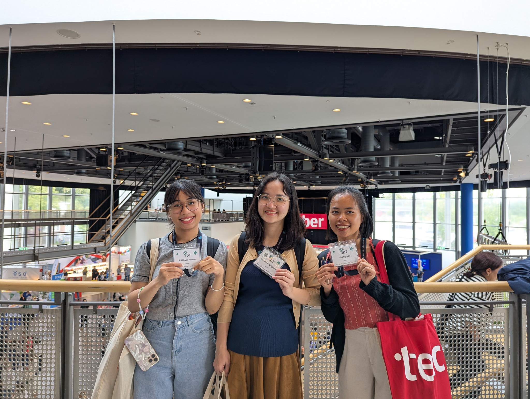 Các cô giáo của WBS Training Vietnam